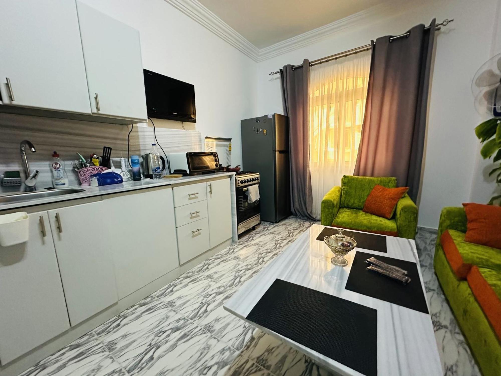 Апартаменты Angie House Embassy Area With Wi Fi Хургада Экстерьер фото