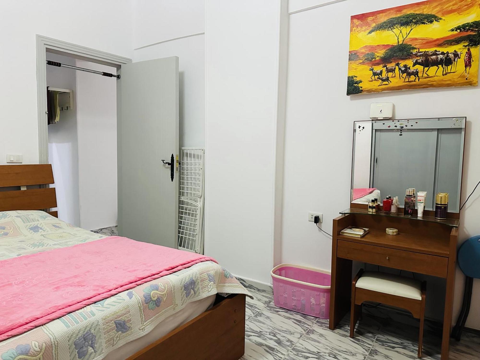 Апартаменты Angie House Embassy Area With Wi Fi Хургада Экстерьер фото